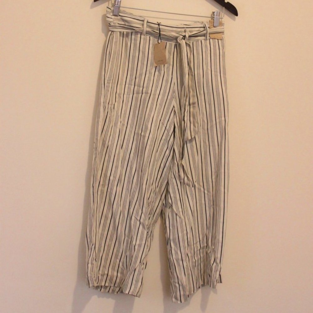 ATMOSPHERE • Striped Linen Pants
